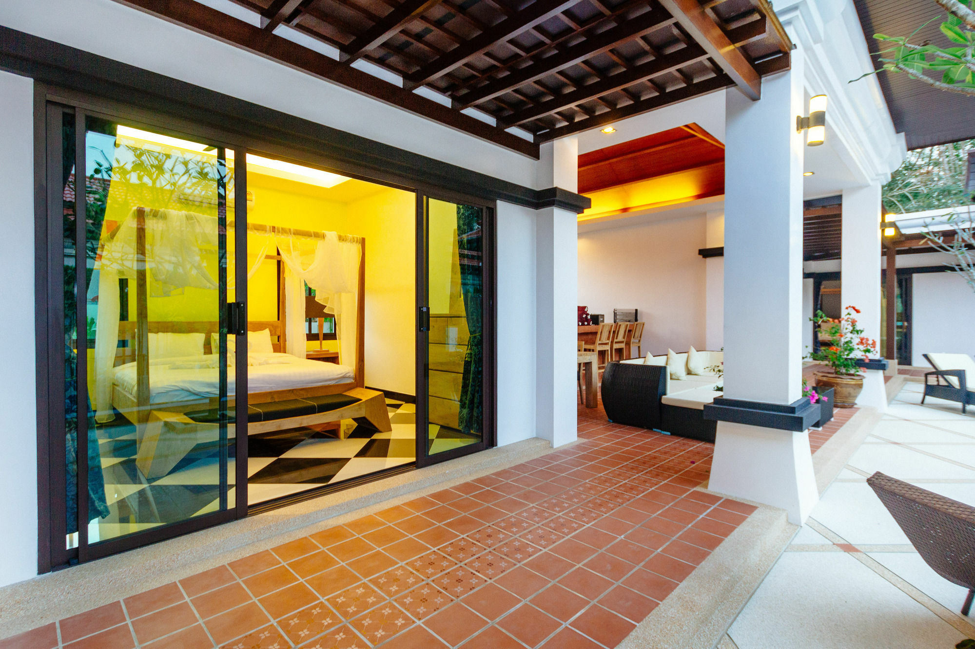 Jewels Villas Phuket Surin Beach  Exterior foto